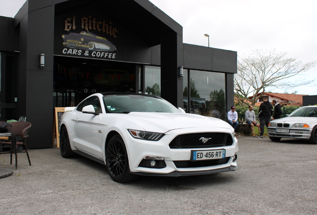 Ford Mustang GT 2015