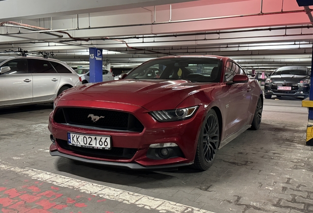 Ford Mustang GT 2015