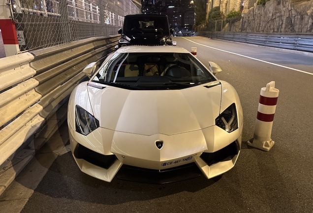 Lamborghini Aventador LP700-4
