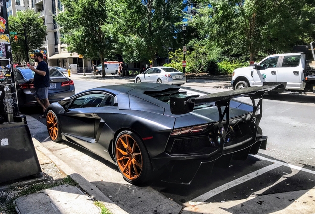 Lamborghini Aventador LP700-4