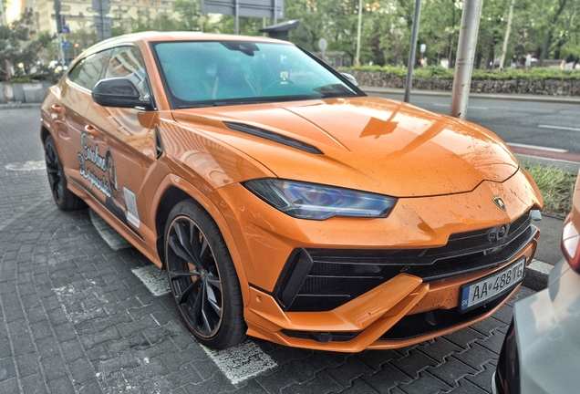 Lamborghini Urus S