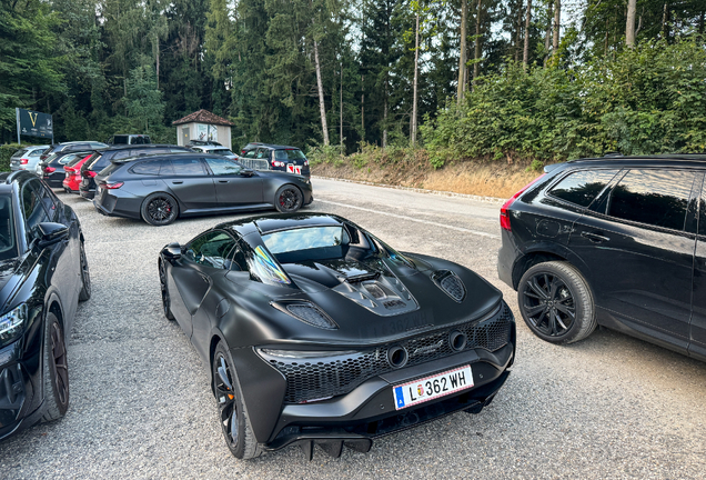 McLaren Artura Spider