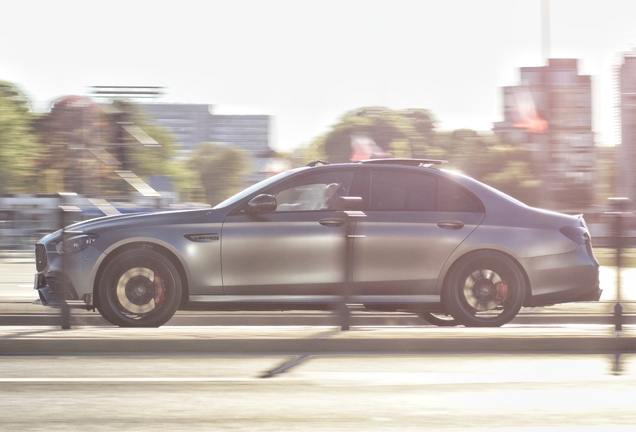 Mercedes-AMG E 63 S W213 2021