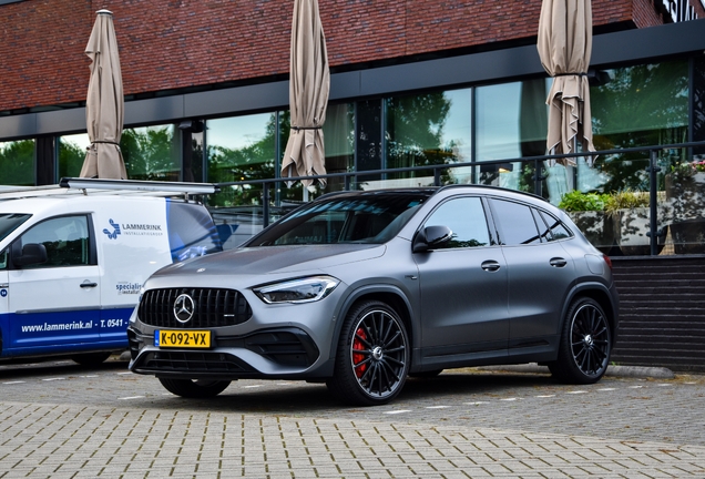 Mercedes-AMG GLA 45 S H247