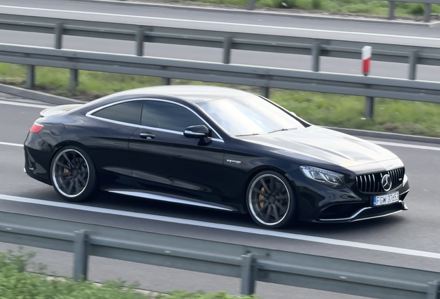 Mercedes-AMG S 63 Coupé C217