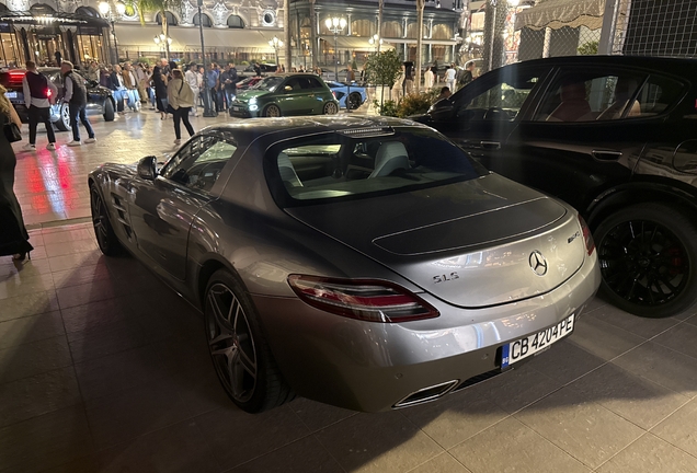 Mercedes-Benz SLS AMG