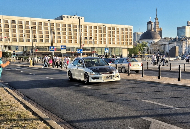 Mitsubishi Lancer Evolution IX