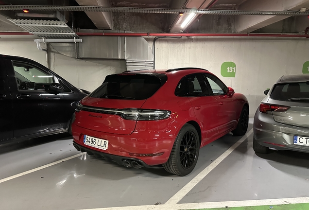 Porsche 95B Macan GTS MkII