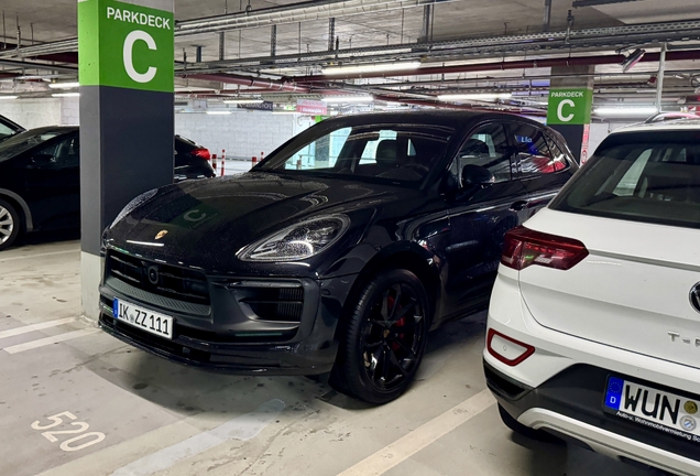Porsche 95B Macan GTS MkIII