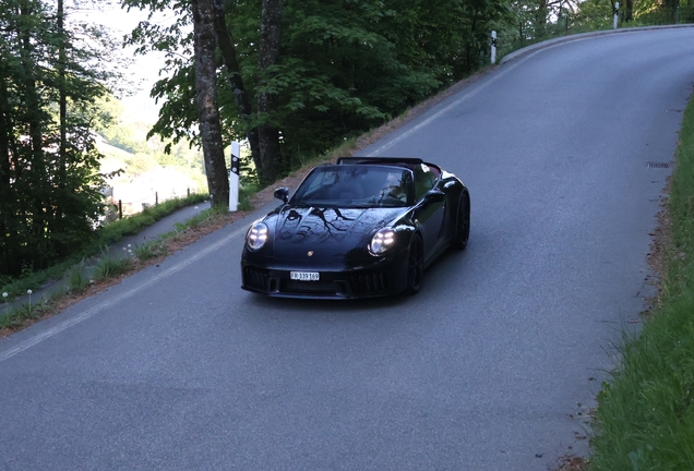 Porsche 992 Carrera 4 GTS Cabriolet MkII