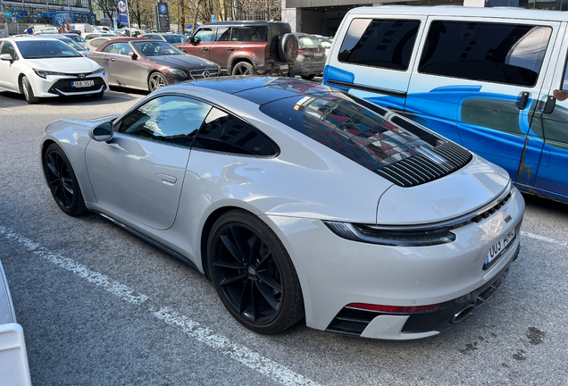 Porsche 992 Carrera 4S MkI