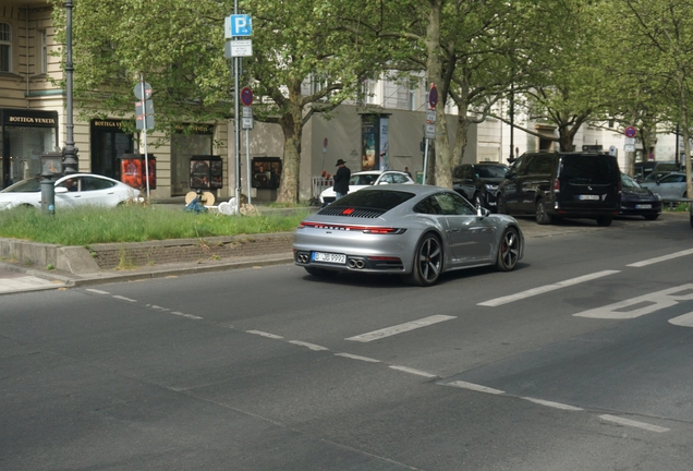 Porsche 992 Carrera 4S MkI