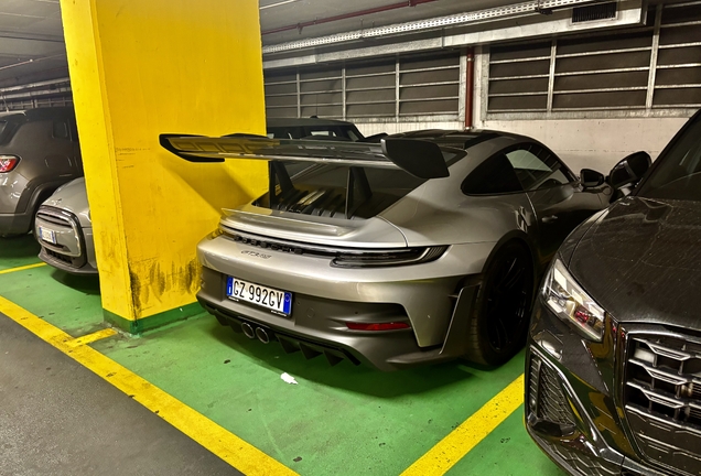 Porsche 992 GT3 RS MkI Weissach Package