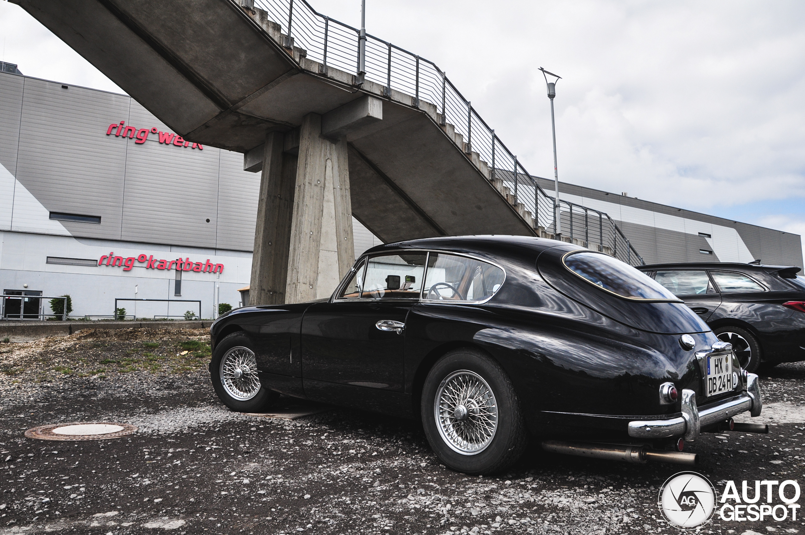 Aston Martin DB2/4 MKI
