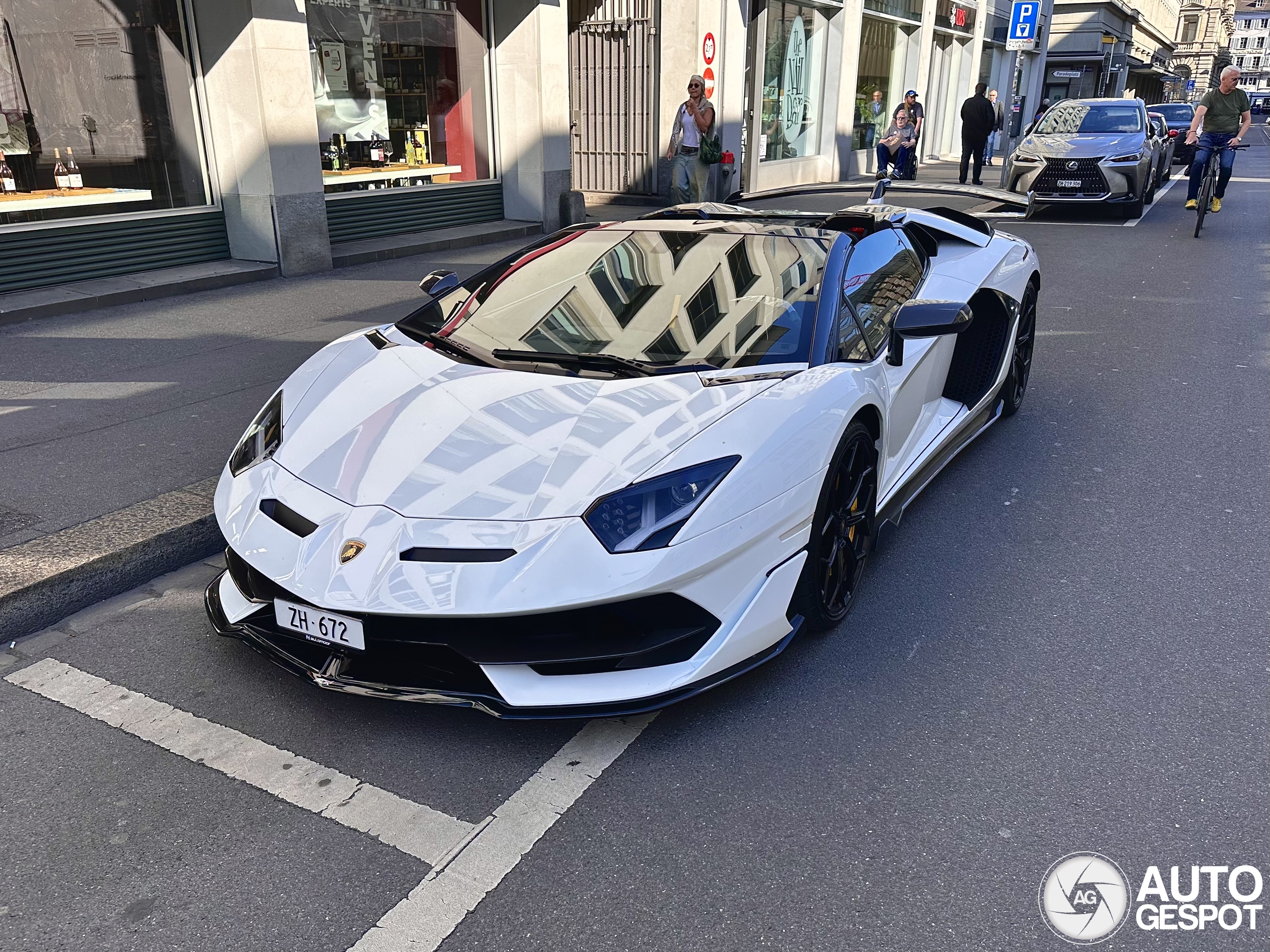 Lamborghini Aventador LP770-4 SVJ Roadster