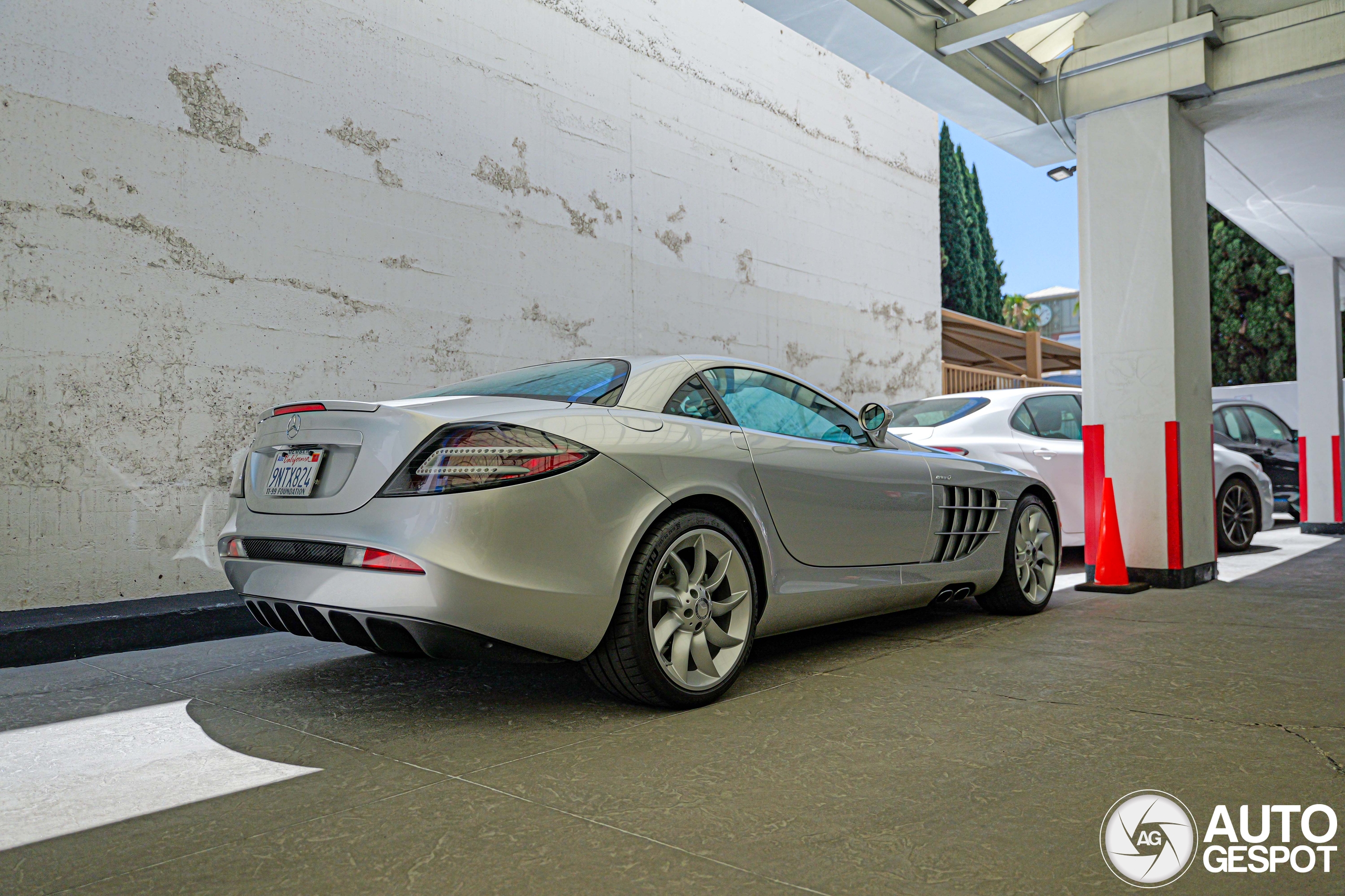Mercedes-Benz SLR McLaren