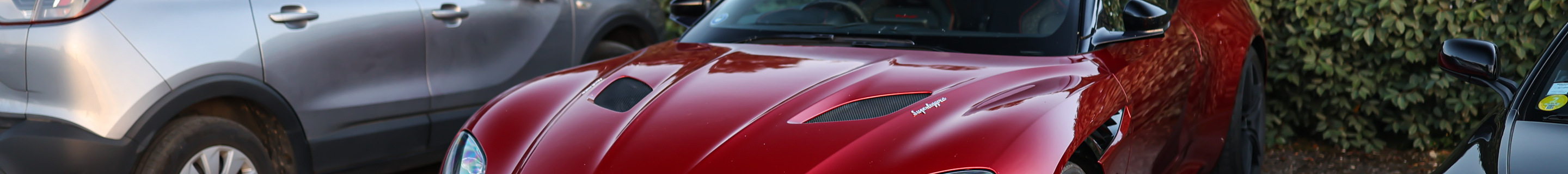 Aston Martin DBS Superleggera