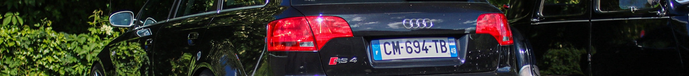 Audi RS4 Avant B7