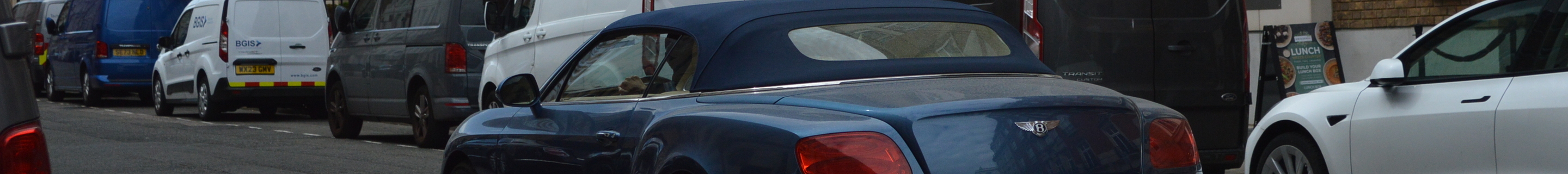 Bentley Continental GTC 2012