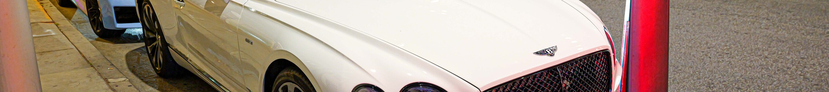 Bentley Continental GTC V8 2024 Edition 8
