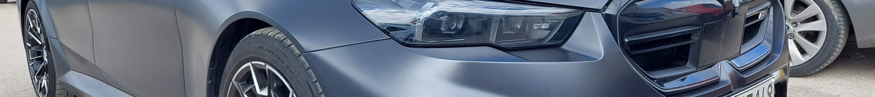 BMW M5 G90