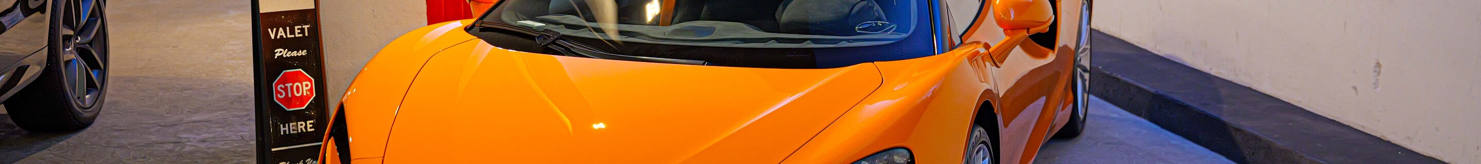 McLaren Artura Spider