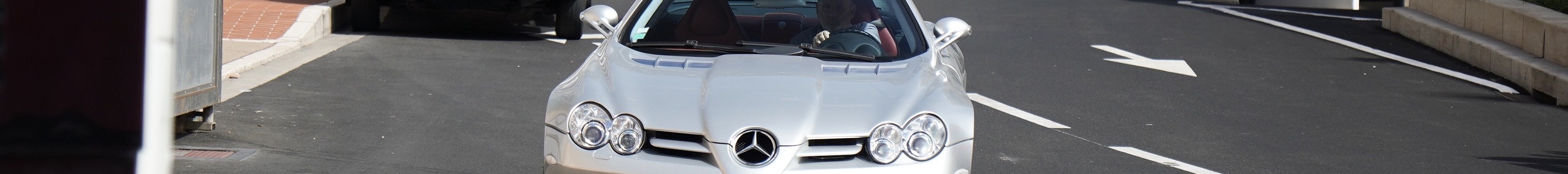 Mercedes-Benz SLR McLaren