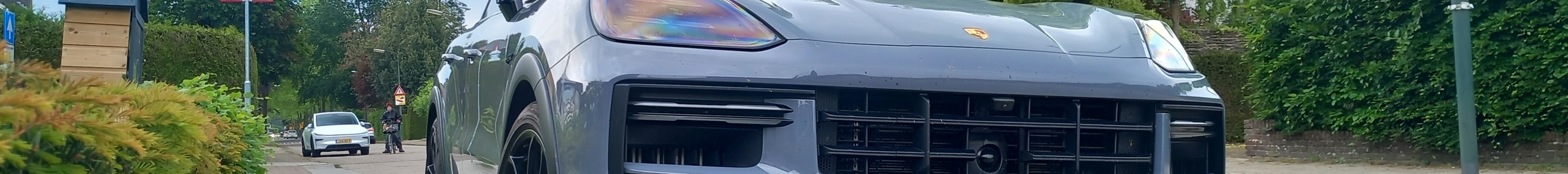 Porsche Cayenne Coupé Turbo E-Hybrid