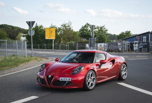 Alfa Romeo 4C Coupé