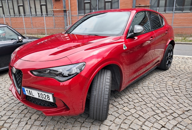 Alfa Romeo Stelvio Quadrifoglio 2023