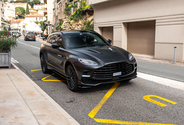 Aston Martin DBX707