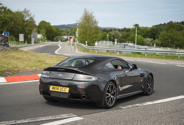 Aston Martin V8 Vantage S