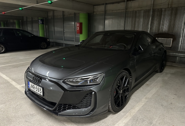 Audi RS E-Tron GT 2025