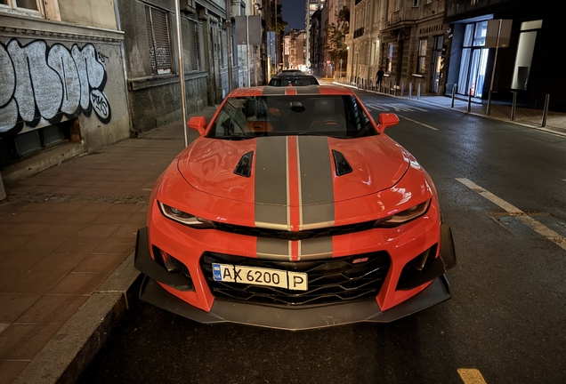 Chevrolet Camaro SS 2018 Hot Wheels Edition