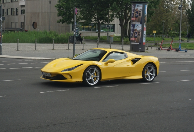Ferrari F8 Spider