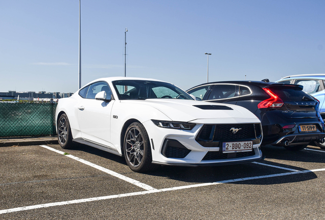 Ford Mustang GT 2024