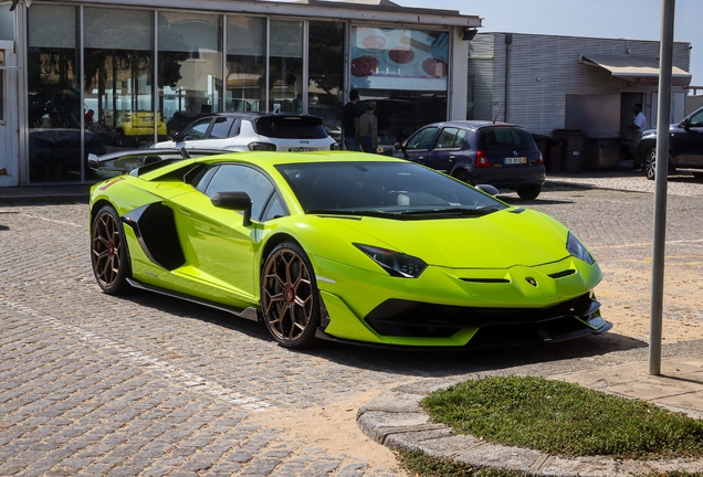 Lamborghini Aventador LP770-4 SVJ