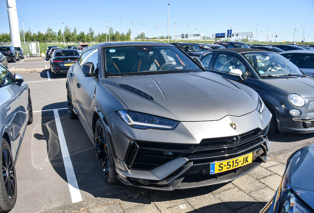 Lamborghini Urus Performante
