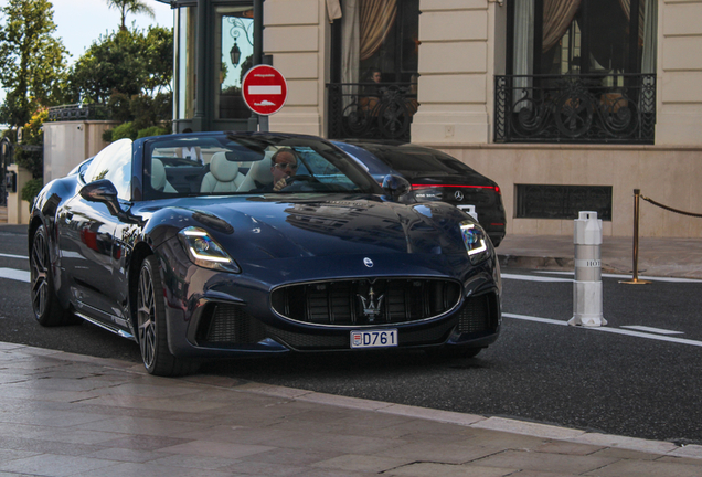 Maserati GranCabrio Trofeo