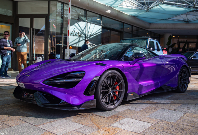 McLaren 765LT
