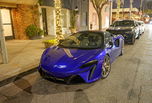 McLaren Artura Spider