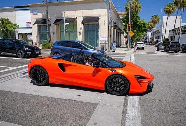 McLaren Artura Spider