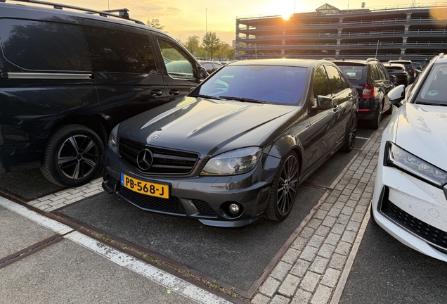 Mercedes-Benz C 63 AMG W204