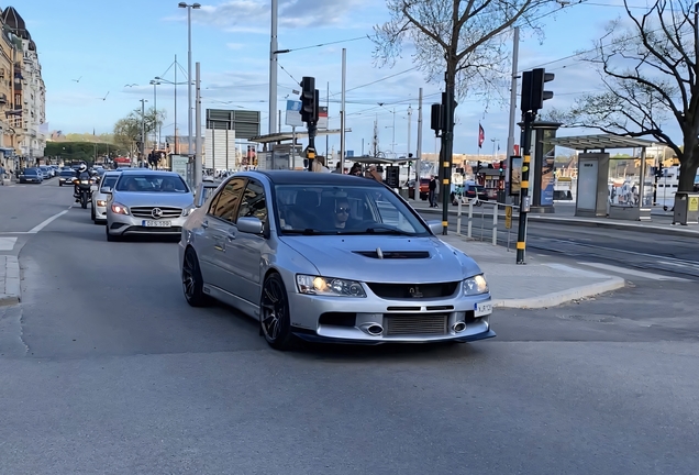 Mitsubishi Lancer Evolution IX