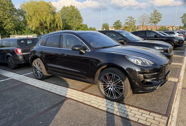 Porsche 95B Macan Turbo MkI
