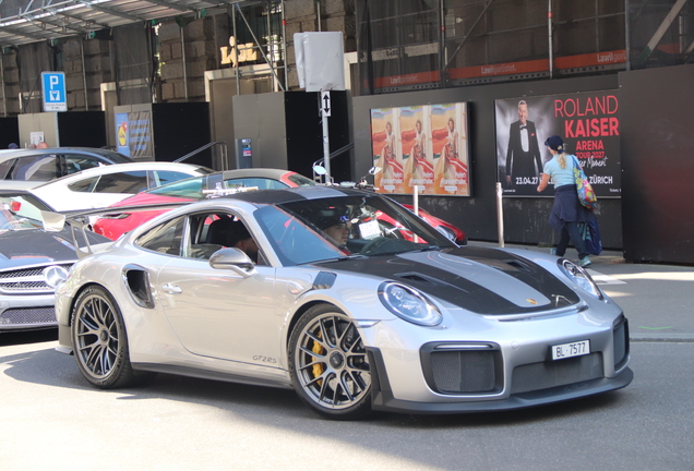 Porsche 991 GT2 RS Weissach Package