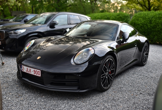 Porsche 992 Carrera 4S MkII