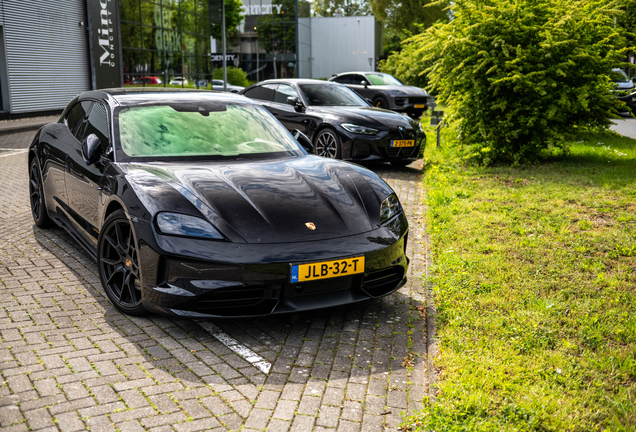 Porsche Taycan GTS Sport Turismo MkII