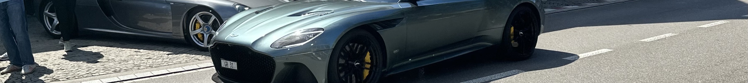 Aston Martin DBS Superleggera Volante
