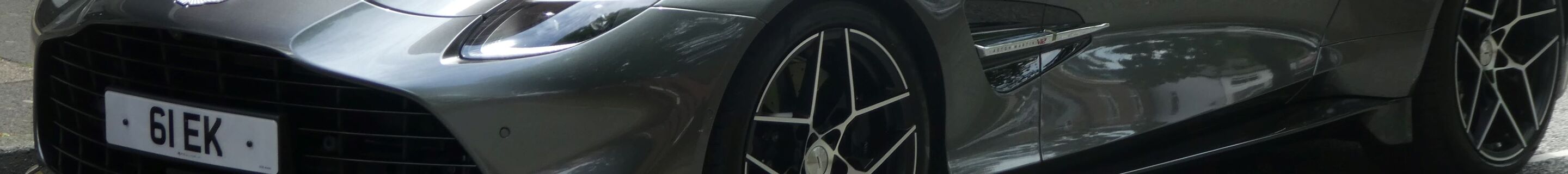 Aston Martin Vanquish Volante 2025